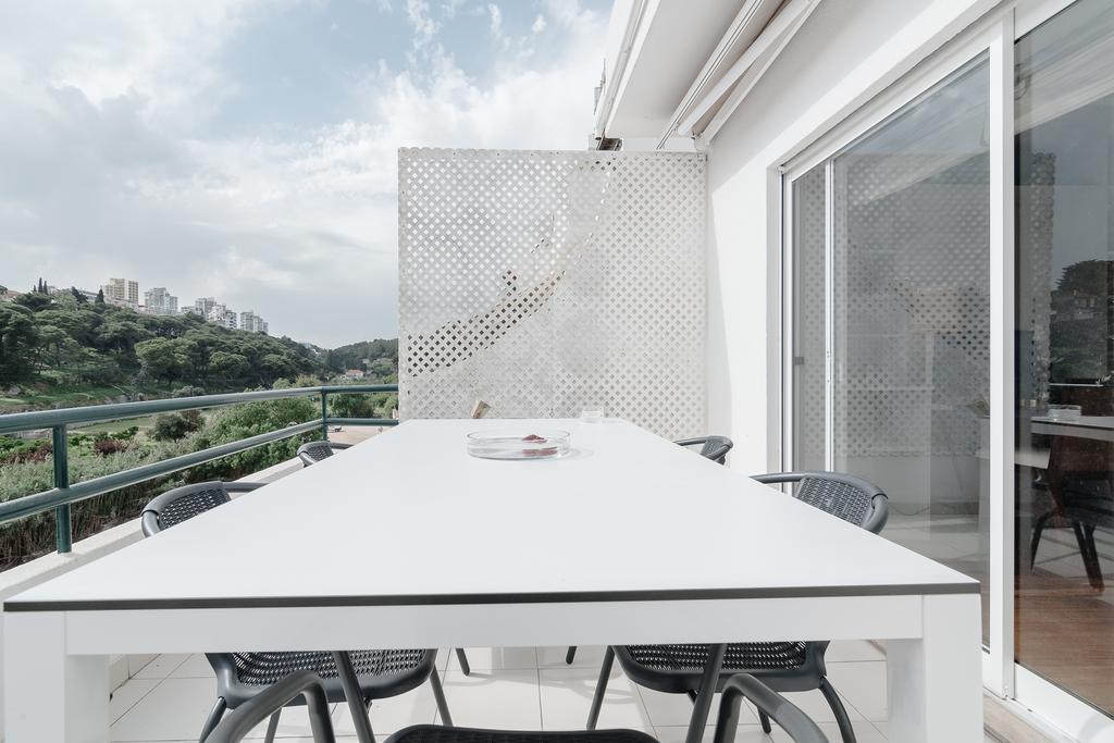 Chique And Spacious Flat In カスカイス 部屋 写真